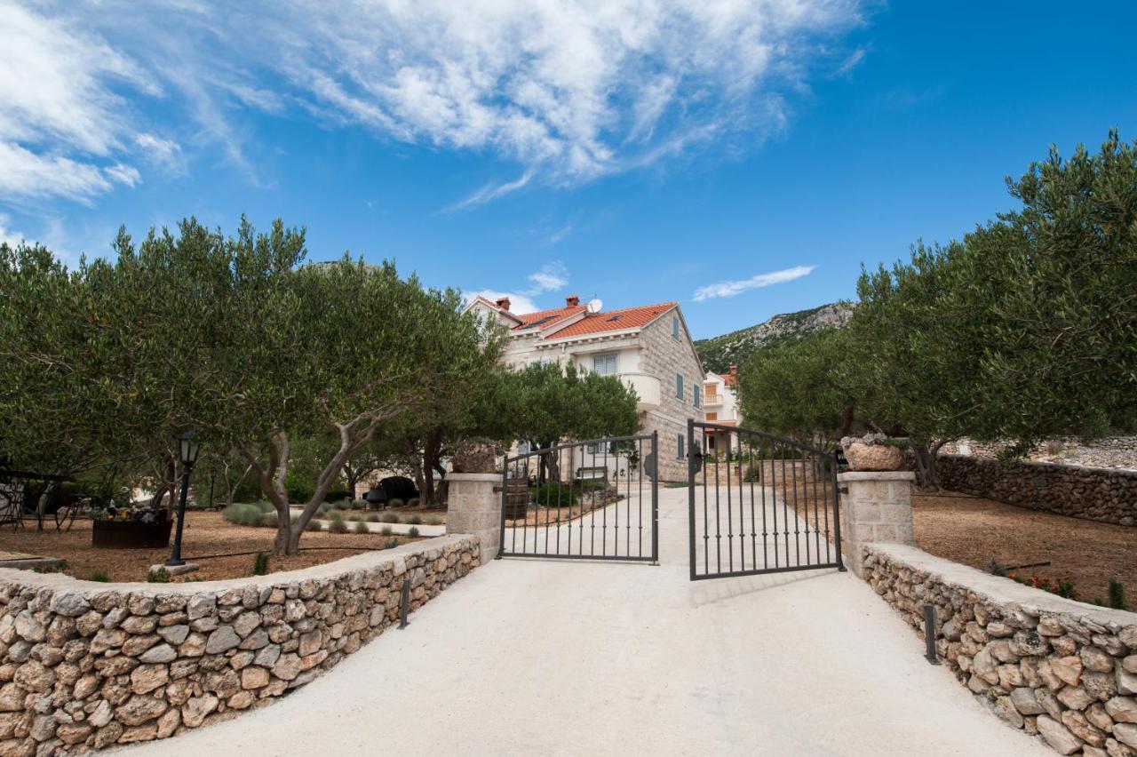 Villa Franka With Swimming Pool Bol Exterior foto